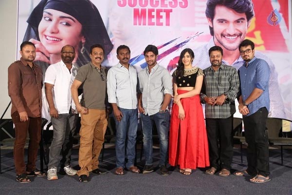 garam movie success meet,aadi,saikumar,madan  'గరం' మూవీ సక్సెస్ మీట్!